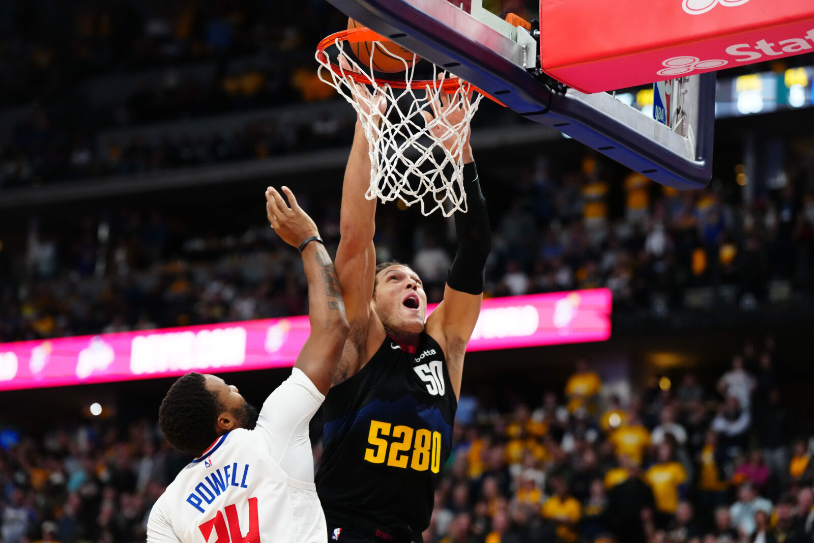 Recap: Nuggets battle Clippers, find way to win late